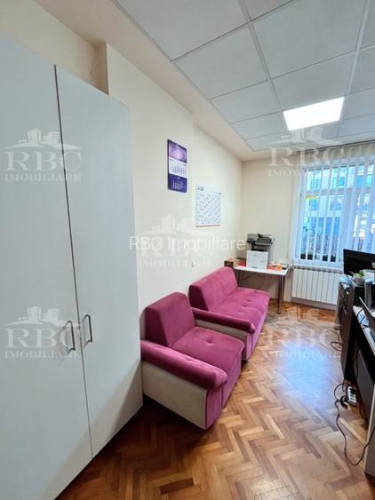 Spatiu birou pretabil si cabinet medical cu 2 parcari Semicentral - 2