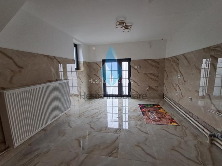 Vila eleganta D+P+E, zona Viticultori-Iasi. - 8