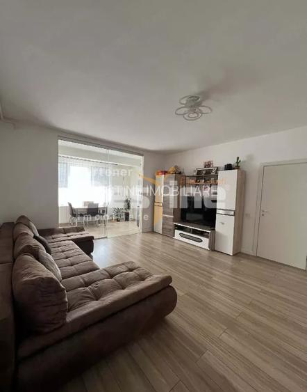 Apartament de Vânzare - 2