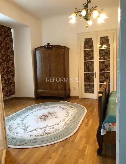 Vânzare apartament de lux în Centru, zona străzii Paris - 5