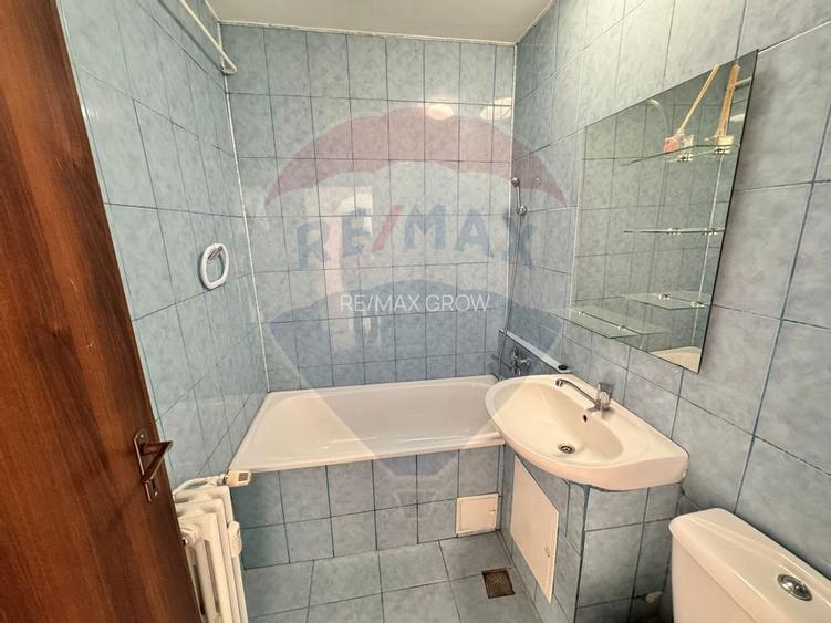 Apartament cu 2 camere de vânzare în zona Narcisa - 4
