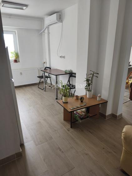 Piata Muncii - Calea Clarasilor - Apartament 3 camere decomandat - 2