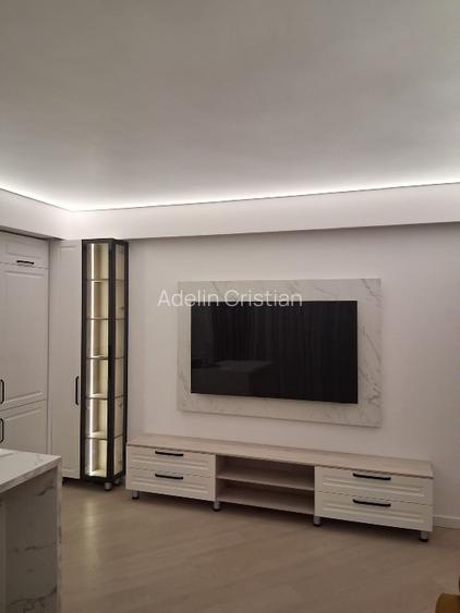 Închiriez Apartament 3 camere, Cortina North - 12