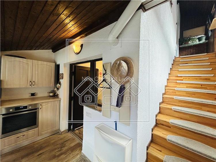 Casa de vanzare in Sibiu - Cisnadioara - 5 camere si 4 bai - - 7