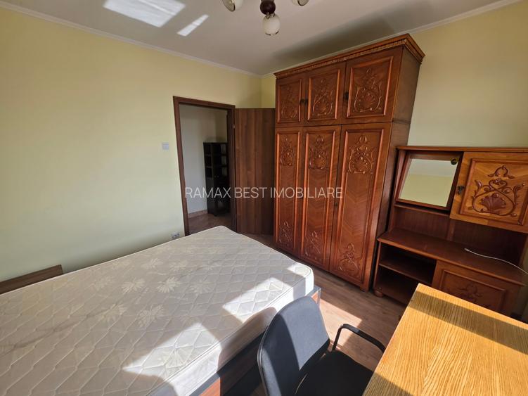 Theodor Pallady, 5 minute metrou 1 Decembrie 1918, pe Becatei, bloc reabilitat - 11