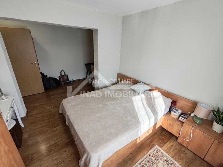 Apartament 3 camere de 75mp, 2 bai, 1 balcon, Str. Constantin Brancusi - 11