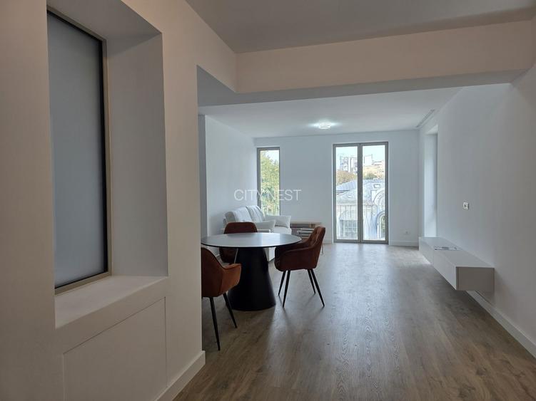 Apartament 3 camere de inchiriat nou în zona Armenească - Universitate - 21