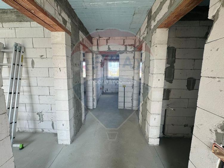 Casă / Vilă Bariera Valcii - 6