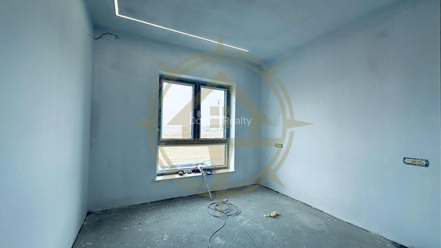 DOM00298 - Vila cu panouri solare in complex rezidential - 10