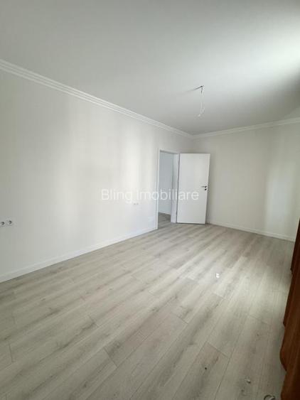 Apartament de 3 camere, 72.3 mp, 2 bai, Finisat, Zona Poligon - 5