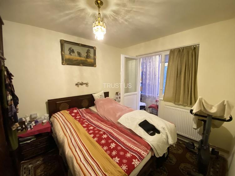 COMISION 0%, Apartament 4 Camere, Etaj 2, 61 mp, Mobilat, Zona Dacia - 4