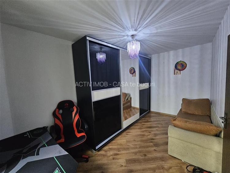 Resita, 2 Cam. Mobilat+Utilat, Micro 3 - 22