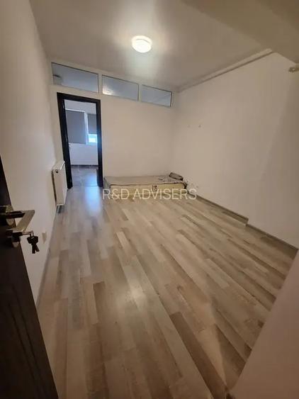 Închiriere apartament 2 camere cu balcon inchis si terasa– Sector 3 - 4