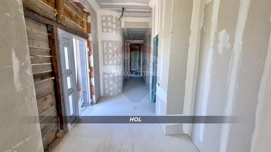 Vă propunem spre vânzare o casă deosebită - 18