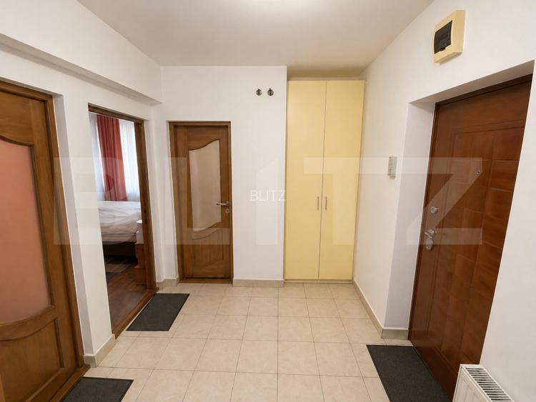 Apartament, 2 camere, 2 balcoane, parcare, boxa și pivnița, Gruia - 2