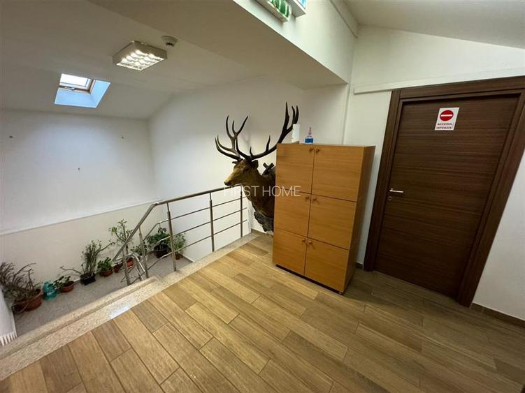 Cladire cu un aspect aparte de inchiriat in Centrul Focsaniului - 13