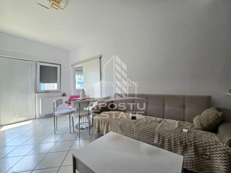 Apartament decomandat, 2 camere, loc de parcare subteran, Aradului - 2