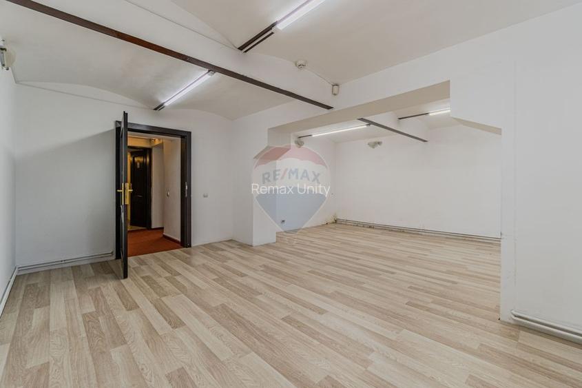 Spațiu de birouri de închiriat – zonă centrală, Str. Castanilor - 19