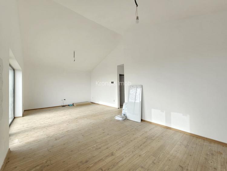 Casa individuala cu trei camere P+M, teren 400mp - 3