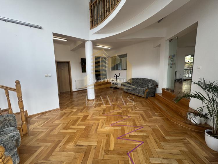 Casă individuală 11 camere 600mp utili | 1.500mp teren | Andrei Muresanu - 2