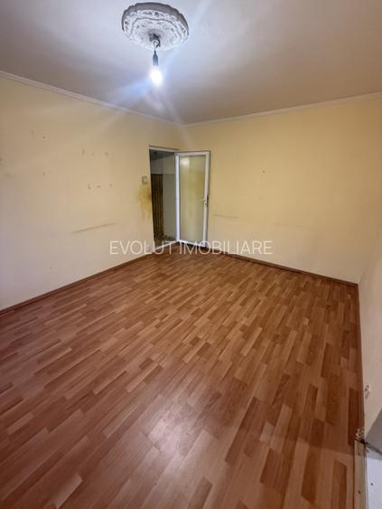  Apartament 3 camere de vanzare – Tomis Nord - 9