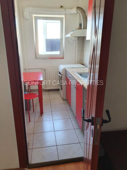 Chisinau - Miramar - Mega Mall -  garsoniera mobilata utilata modern - libera - 3