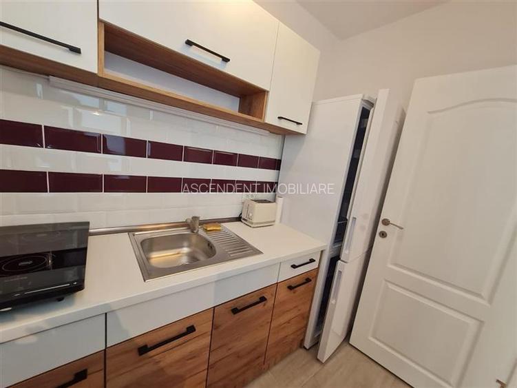 Garsoniera Renovata, Piata Dacia, Bulevardul Victoriei, Brasov - 17