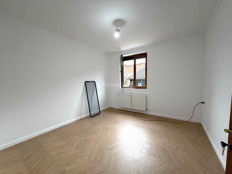 Apartament 3 in Vila Mediteraneana zona centrala - 11