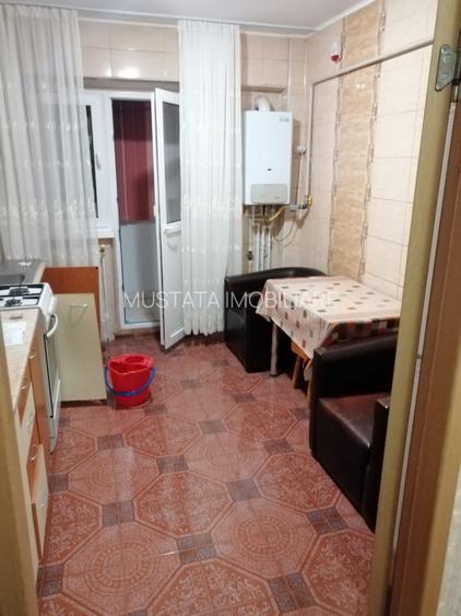 Etaj 2 - Apartament 2 camere, confort 1 zona Vidin. Mobilat Utilat. - 3