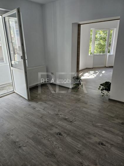 2 camere, Vitan Mall, et. 1, centrala, inst. schimb., 59 mp, renovat - 3