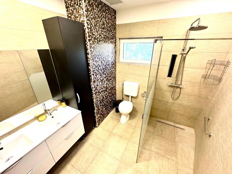 Vilă superbă, unicat, versatilă, lift interior, zona Carrefour Colentina! - 17