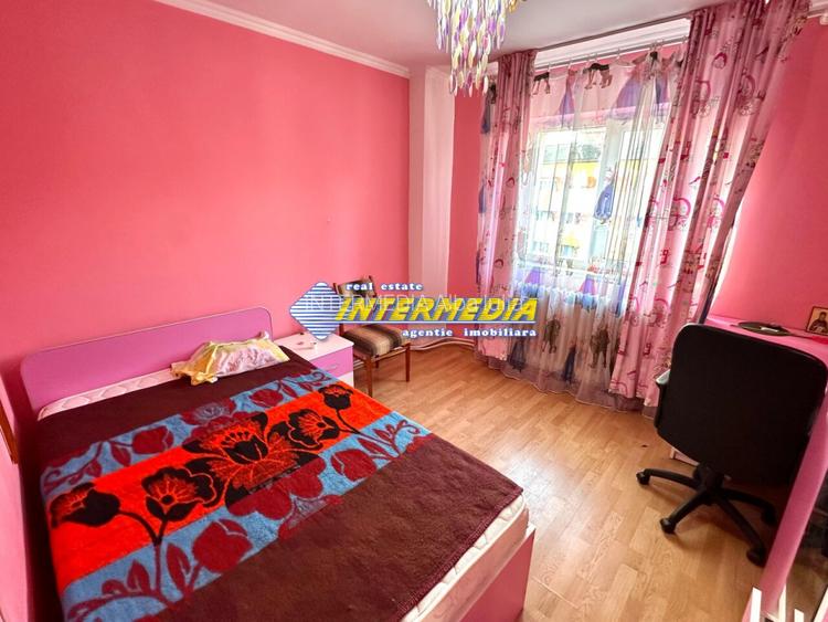 Vanzare Apartament 4 camere Deco CETATE Mercur 2 bai 90 mp cu balcon si pod - 18
