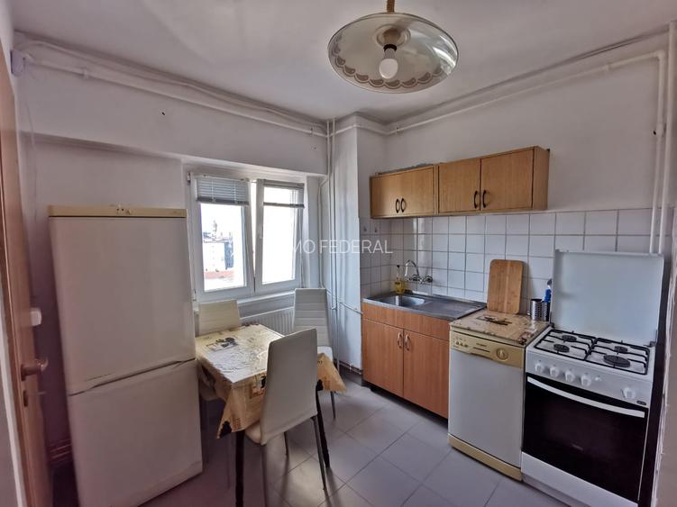 3 camere decomandate Complex Studentesc - 2