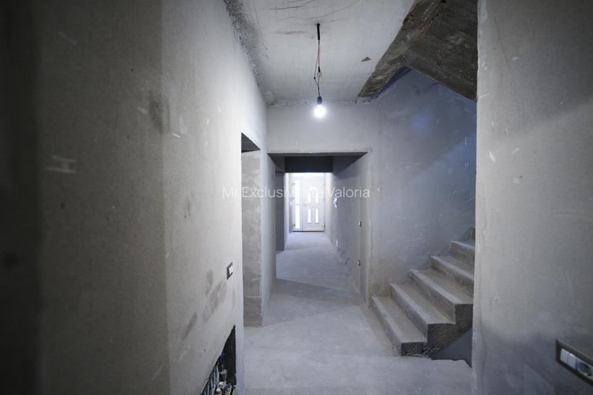 Casa la gri - Romanesti - 8