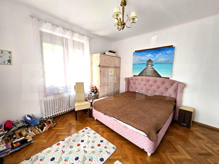 Resedinta Boiereasca pe N Gane , renovata exterior, ultracentrala - 6