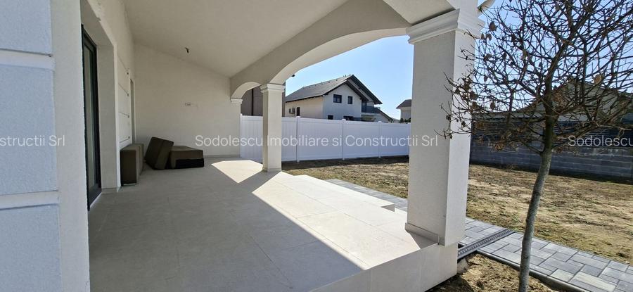 Duplex spatios cu garaj si pereti dublii - 2