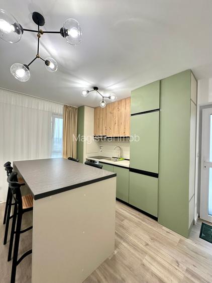 Apartament 3 camere D 2 bai  Curte 41mp  Capat Pacurari - 2