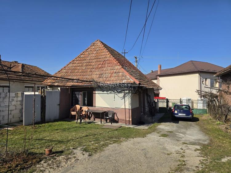 Casă cu teren generos de vânzare – Sânmihaiu Almașului, Comision 0% - 7