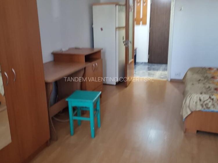 Titan , Str Ghita Serban - 3