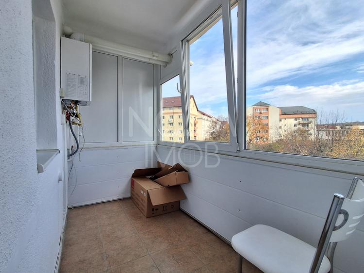 Apartament 3 camere, decomandat, Terezian - 10