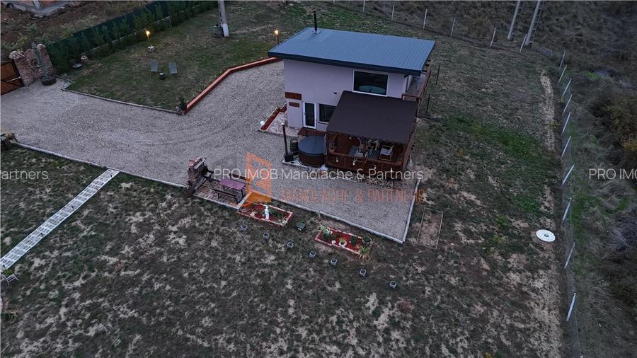 EXCLUSIVITATE! Cabana cu o priveliste unica in Niscov - 2