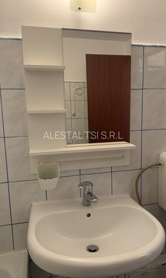 2 camere Aparatorii Patriei - loc de parcare - 4