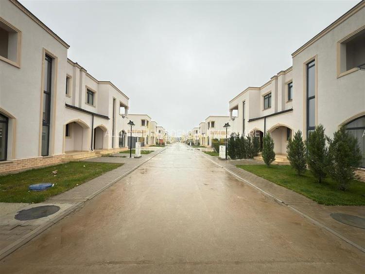 Complex rezidential | P+1E | 5 camere | 3 Bai - 3