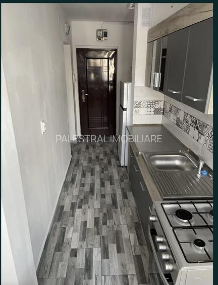 Garsoniera Astra ,decomandata,etajul 1,mobilata,71500 Euro - 3