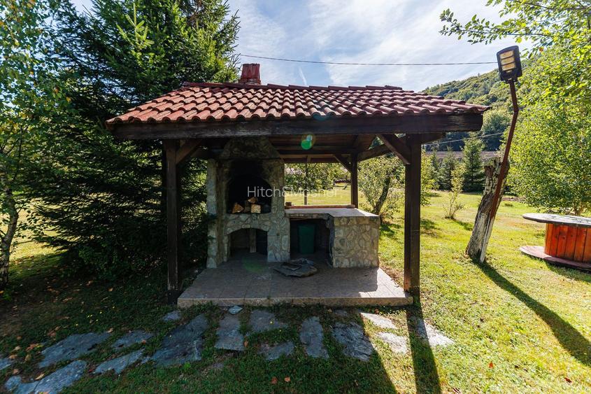 Pensiune de vanzare - Poiana Marului - Comision 0% - 25