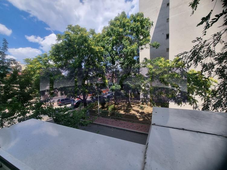 VANZARE 4 CAMERE- DECOMANDAT- MALL  VITAN - 28