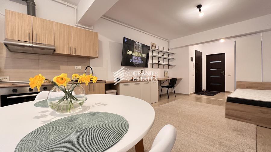 Garsoniera moderna de inchiriat – Petrom City | vizavi Lidl Coralilor | parcare - 2
