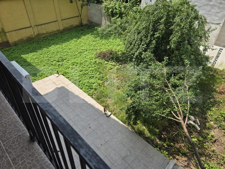 Casa de vanzare, cu 9 camere, 308 mp, zona RrM1 - 2