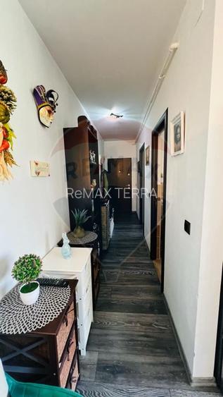 Apartament de închiriat - 9