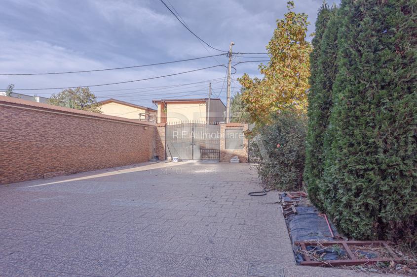 Vila cu 5 camere - Teren 400mp - Aparatorii Patriei  - 17